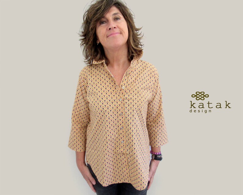 Indian cotton fabric blouse, print cotton blouse for women, 3/4 sleeves and buttoned blouse, colorful top, boho top women, gift for her vainilla