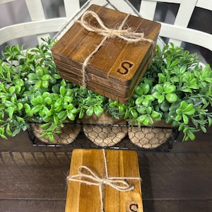 Juego de 4 posavasos de madera personalizados: monograma quemado, regalos de bar, regalo de inauguración de la casa, posavasos de madera, monograma, regalo de boda imagen 18