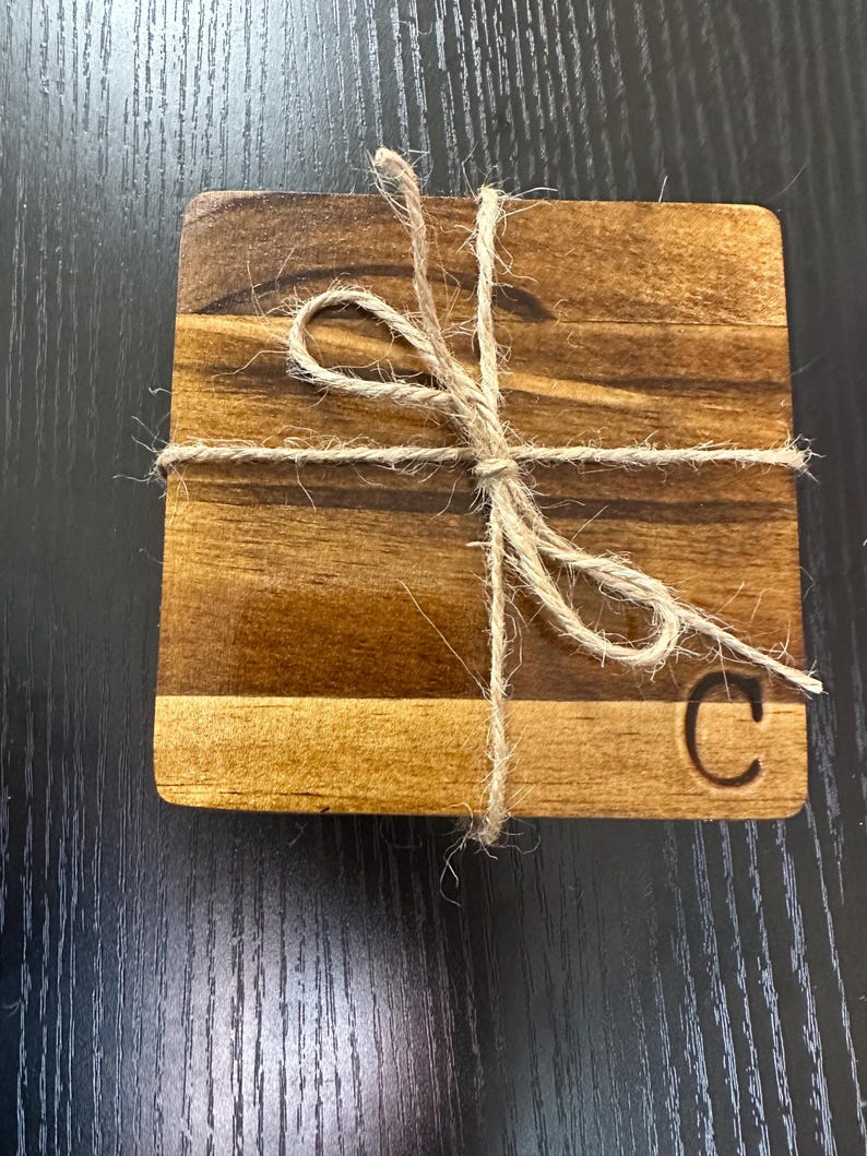 Juego de 4 posavasos de madera personalizados: monograma quemado, regalos de bar, regalo de inauguración de la casa, posavasos de madera, monograma, regalo de boda imagen 11