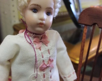 poupee bru