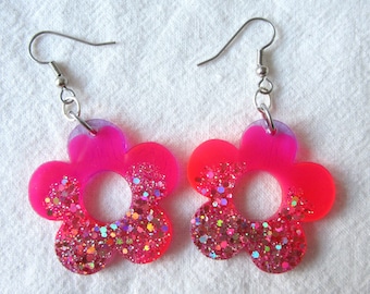 Resin earrings, Fluorescent pink flower shaped earrings, Daisy, Glitter Statement dangle earrings, Resin drop earrings, Gift ideas for her