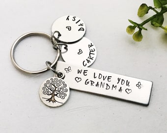 Grandma Keychain With Names, Mothers Day Gift For Great Grandma Nana From Grandkids, Personalized Hand Stamped Great Grandma Nana Keychain
