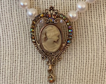 Cameo Pendant and Fresh Water Pearl Necklace With Magnetic Clasp