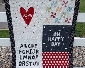 Baby or Toddler Wall hanging Quilt