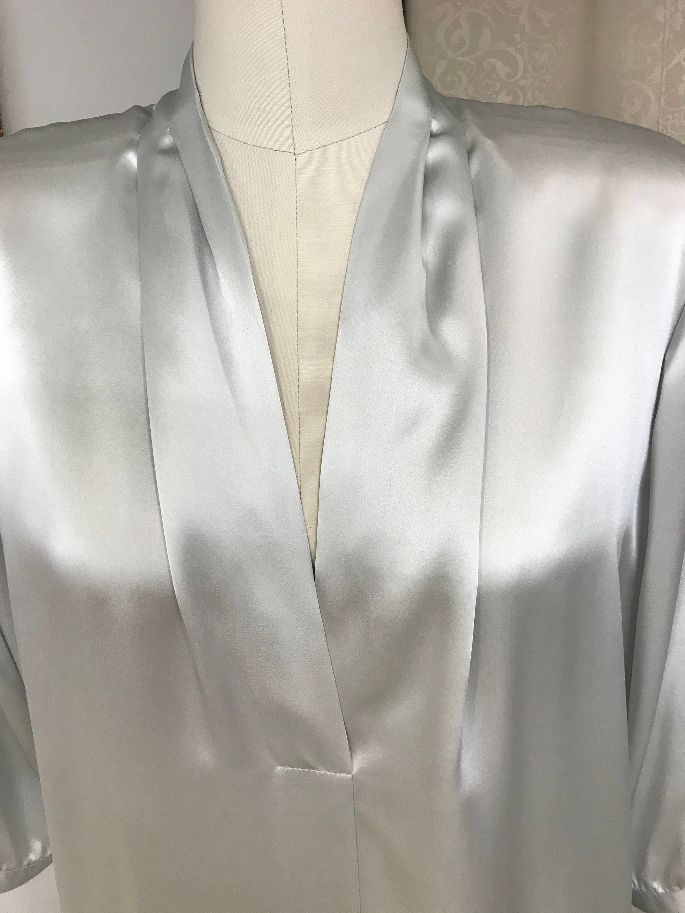 Silver Silk Top Flowy Silver Gray Blouse Elegant Full Figure Etsy UK