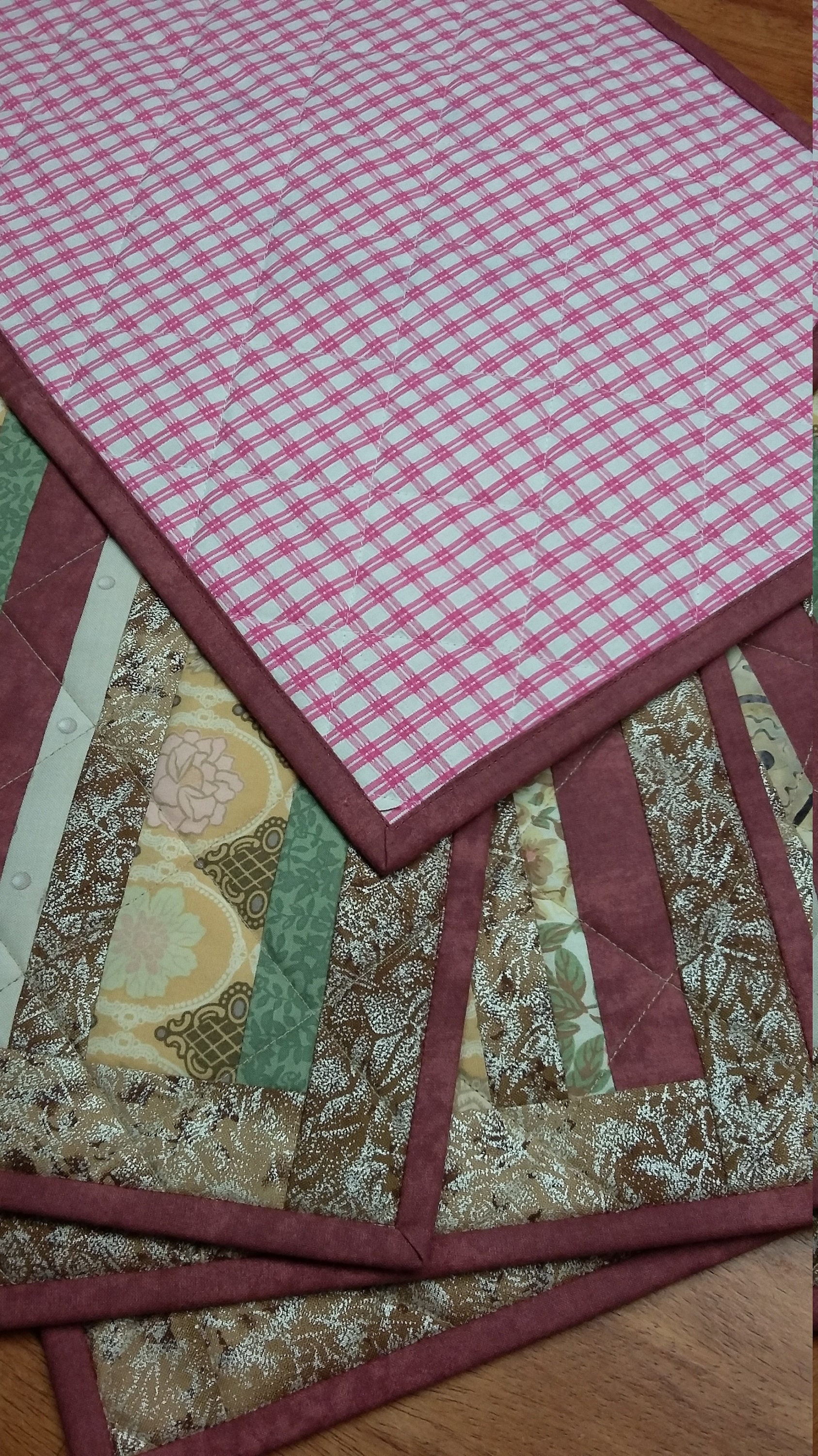 Handmade Quilted Placemats Set, Set of Four Quilted Placemats
