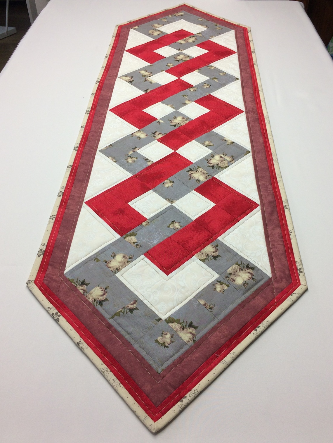 Interlocking Squares Table Runner Quilted Table Runner Etsy Canada