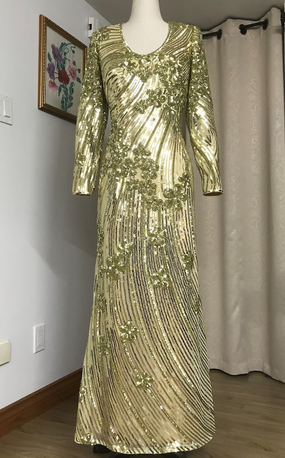 elegant gold mother of the bride dresses Elegant Gold Mother Of The Bride Dresses V-Neck A-Line Half Sleeves Ruched Zipper Long Chiffon Mother Of The Bride Dress