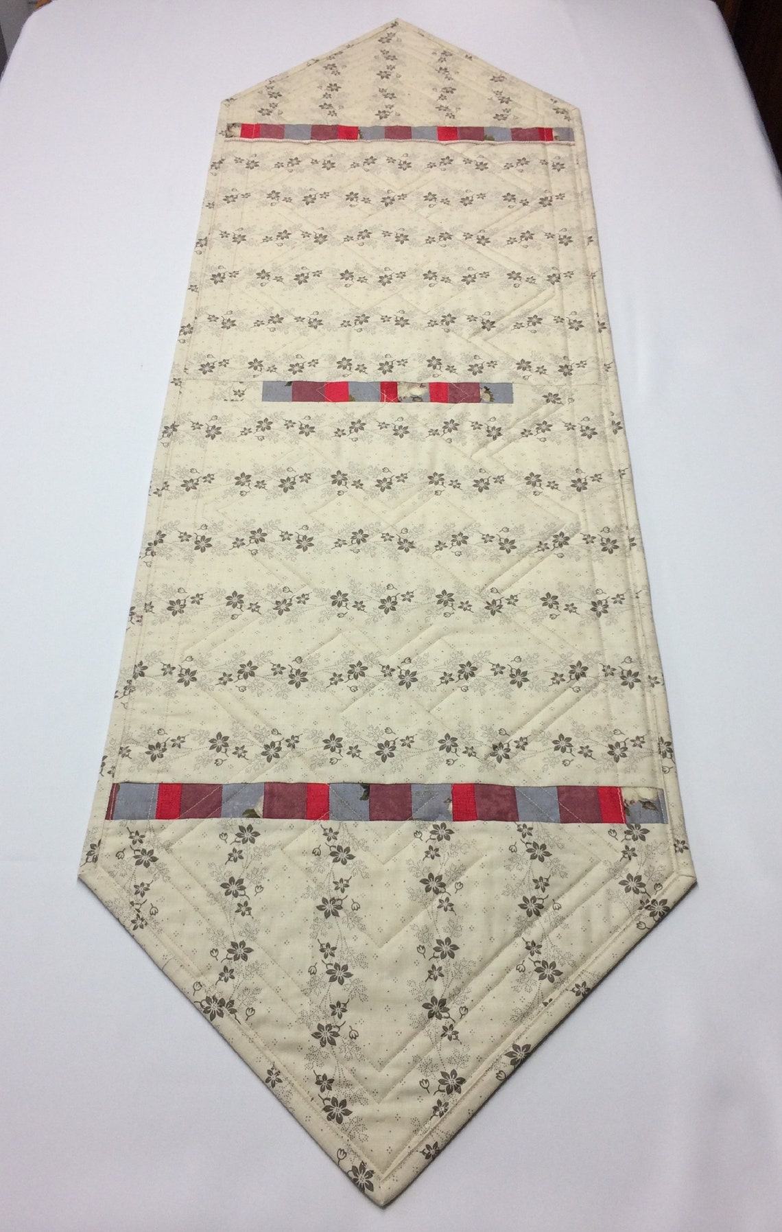 Interlocking Squares Table Runner Quilted Table Runner Etsy Canada