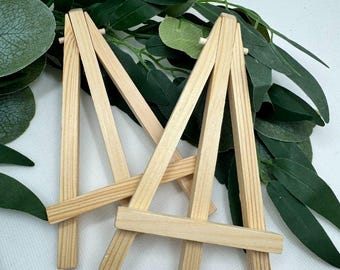 Mini Holzstaffelein: Stickrahmen-Aufsteller
