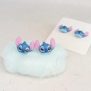 Cute Alien Earrings - Handmade Polymer Clay Studs - Fun and Adorable Accessories - Gift Idea for Alien Lovers