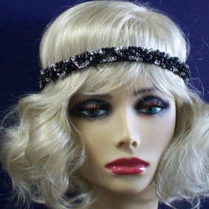 Silver and Black 1920s headband, Flapper headpiece, Gatsby headpiece, Beaded headband, 20s hair accessories, Roaring 20s dress, Jazz Age