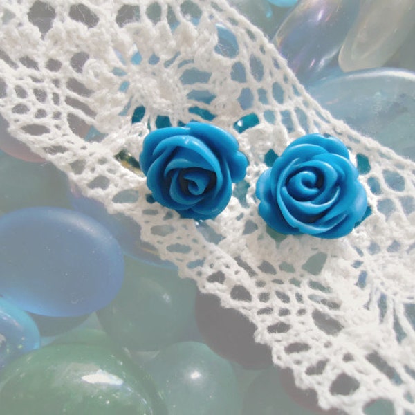 Teal blue rose stud earrings - hypoallergenic post - resin cabochon - 15mm