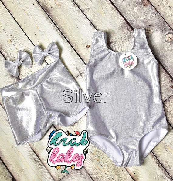 Girls Leotard and Shorts.  Matching Set. Leotard, Shorts, and Piggy Bows