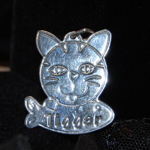 Tigger Happy Cartoon Kitty Cat and Fishy Pendant in Sterling #BKB-KCHRM160