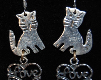 Vintage Kitty Cat Sterling Earrings Feline #BKC-KERNG100