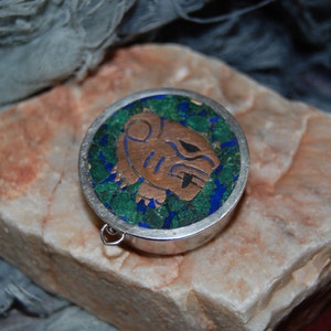 vintage Sterling Silver Aztec Panther Cougar Lion Cat Inlay Lapis et Malachite Pill Box Snuff Case Container