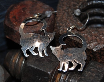 Sterling Dangle Vintage Kitty Gato Cat Earrings #BKB-KERNG129