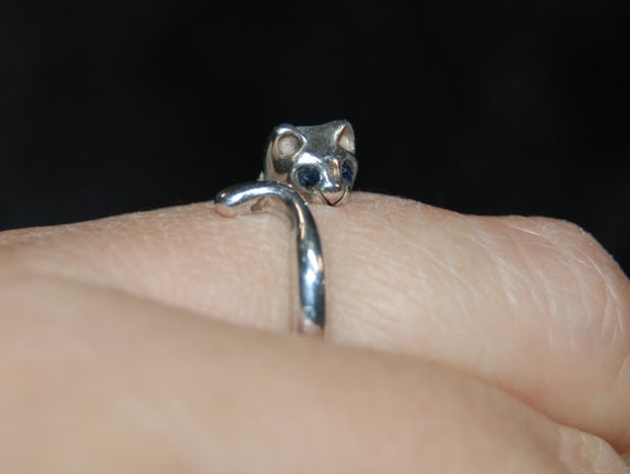 Vintage Sterling Silver Blue Sapphire Eyed Kitty Cat Climbing Wrap
