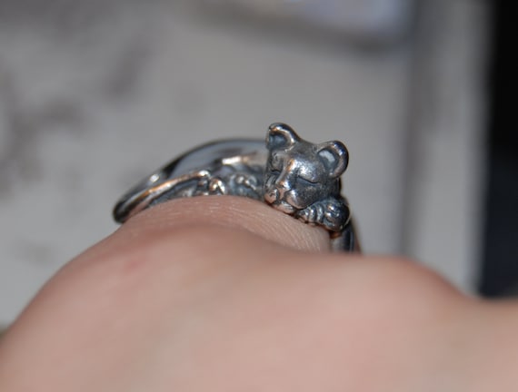 Designer James Yesberger Large Heavy Detailed to the Paws Kitty Cat Ring in Vintage Sterling Silver #BKC-KRNG38 View 2