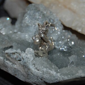 Cat Pendant in Sterling #BKB-KCHRM96