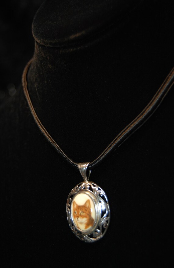Jezlaine Vintage Sterling Tabby Feline Kitty Cat Cameo Art