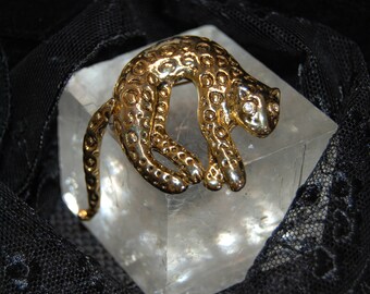 Vintage Gold Big Cat Leopard Articulated Tail Brooch #BKB-VNTG09