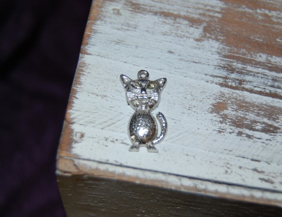 Wells Vintage Tiny Detailed Retro Sterling Silver… - image 1