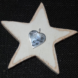 Pet Tag Dog Cat ID Heart Shaped Paw Prints Charm for Bracelet Necklace DogTag
