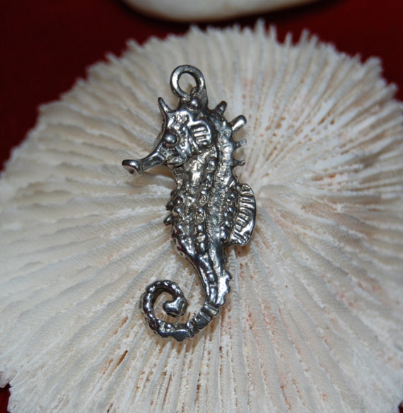 Vintage Sterling Silver Sea Horse Sea Dragon Pend… - image 4