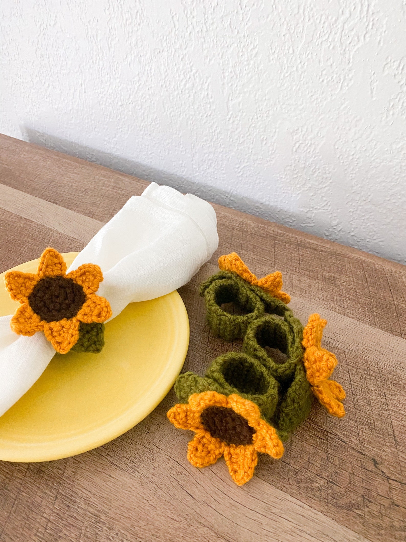 Crocheted Sunflower Napkin Rings Set of 4 Spring Decor Etsy UK
