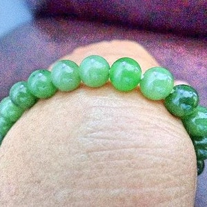 8 mm Nephrite jade round bead bracelet. S451 image 2