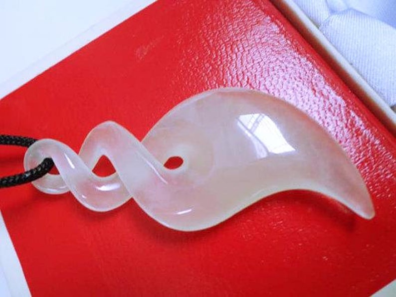 Onyx jade double twist pendant. SY366 Etsy