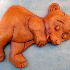 Wood carving bear. W91