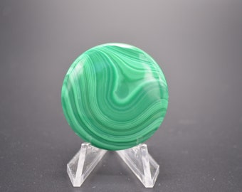 Malachite cabochon