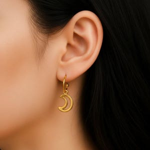 Crescent Moon Hoop earrings, Gold - 16mm - - LadybugfeetDesigns -