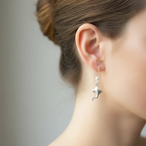Manta Ray Sterling Silver dangle earrings - - LadybugfeetDesigns -