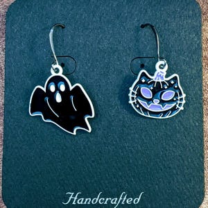 Mismatched Ghost/Cat Halloween Earrings VIII - - LadybugfeetDesigns -