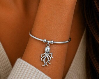 Octopus Euro Bangle Cuff, Silver