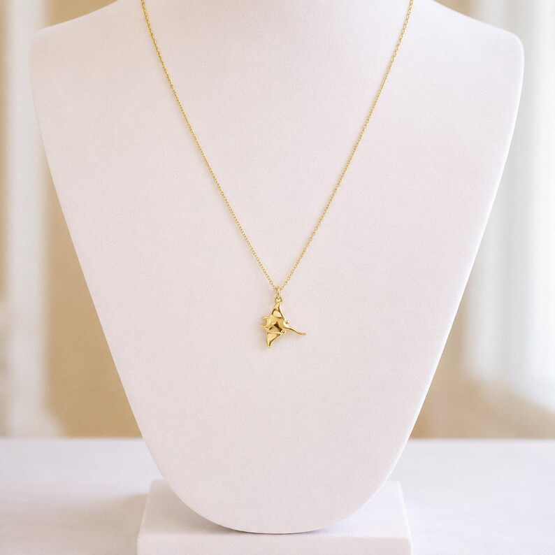 Manta Ray Necklace, Gold - 20 inches - - LadybugfeetDesigns -