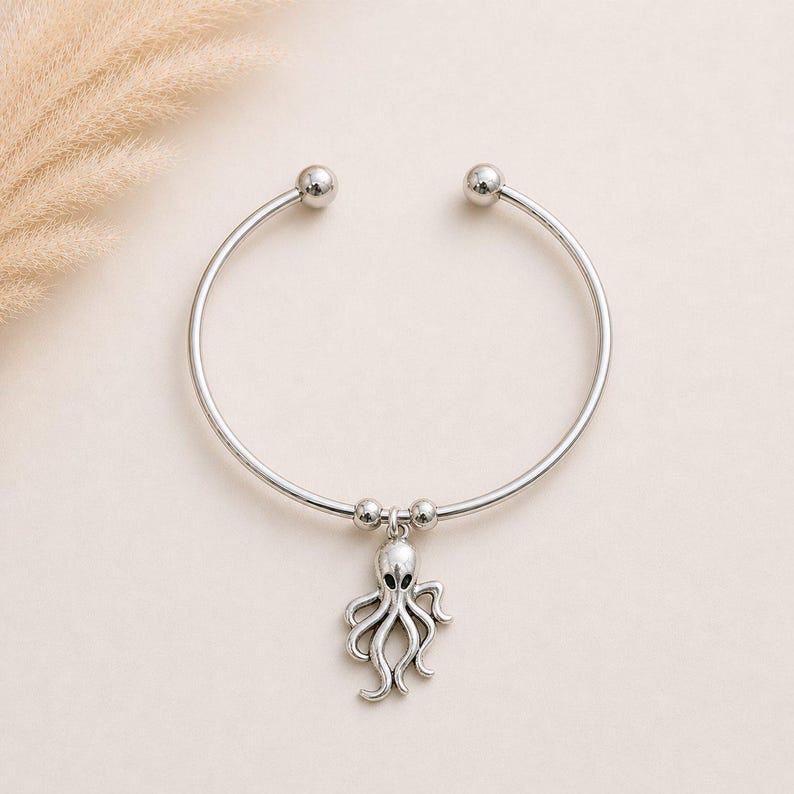 Octopus Euro Bangle Cuff, Silver - - LadybugfeetDesigns -