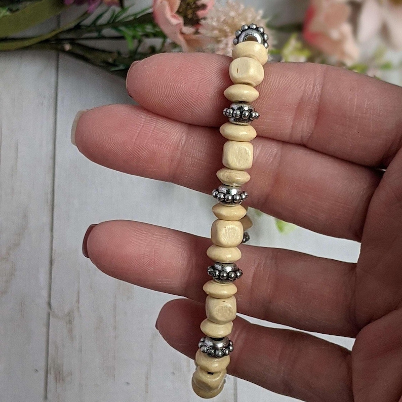 Silver Spacer & Ivory Wood Bead Stretch bracelet - Unisex - - LadybugfeetDesigns -