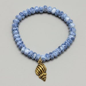 Gold Conch Beaded Stretch Bracelet - - LadybugfeetDesigns -