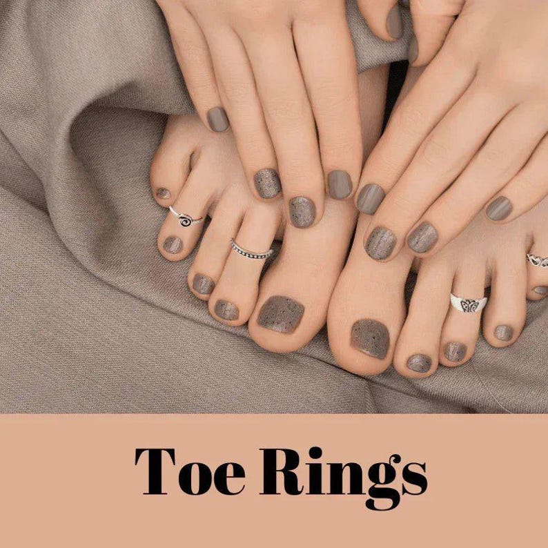 Sterling Silver Band Toe Ring - - LadybugfeetDesigns -