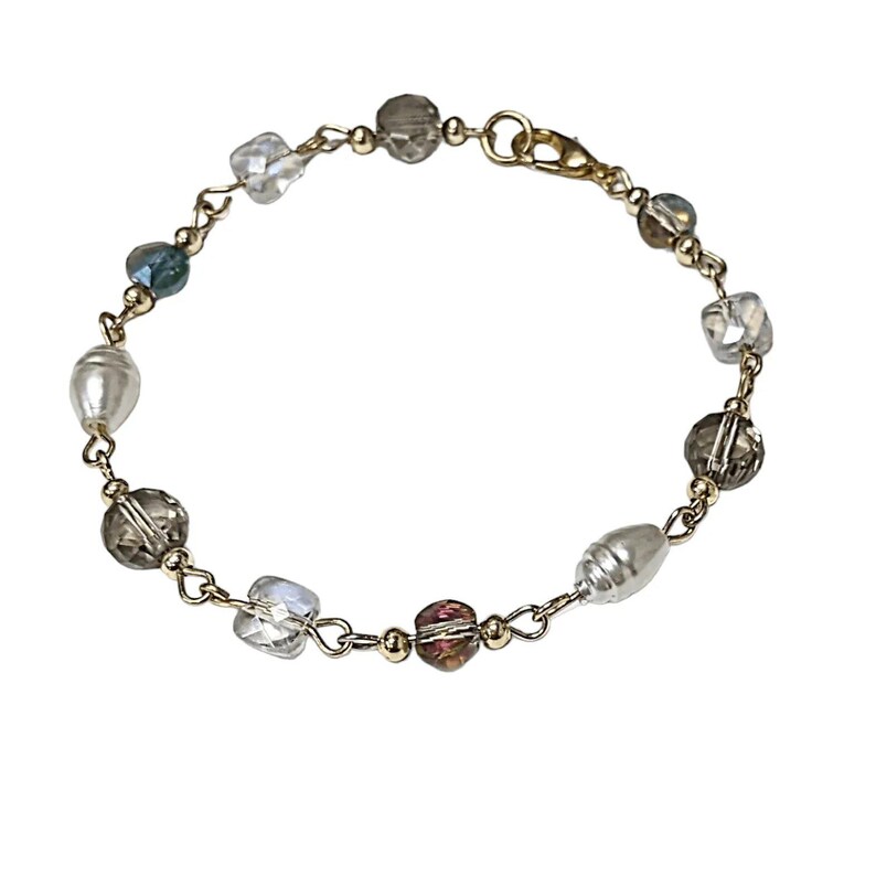 Romantic Crystal Pearl bracelet - - LadybugfeetDesigns -
