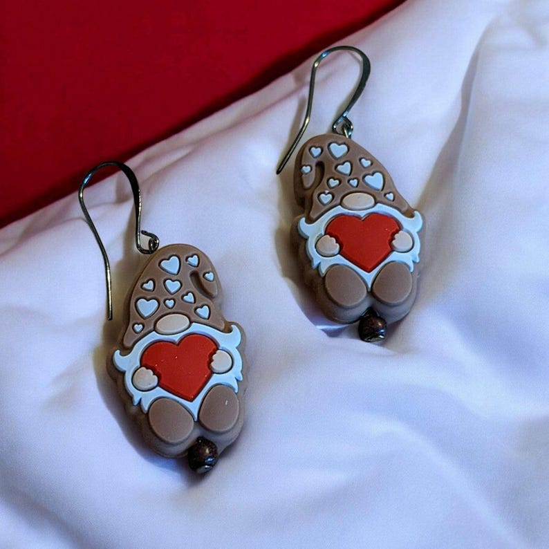 Gnome Valentine's Day Earrings - - LadybugfeetDesigns -