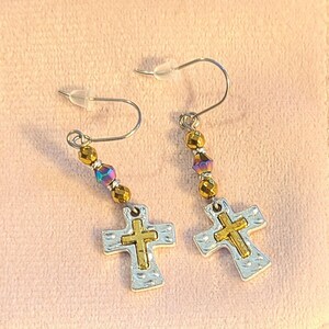 Two-Tone Cross Beaded Earrings - - LadybugfeetDesigns -