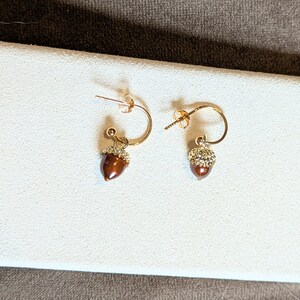 Acorn Hoop Earrings, Gold - 12mm - - LadybugfeetDesigns -