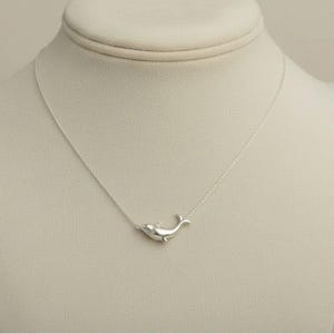 Whale Pendant charm necklace, Silver - 16 inch - - LadybugfeetDesigns -