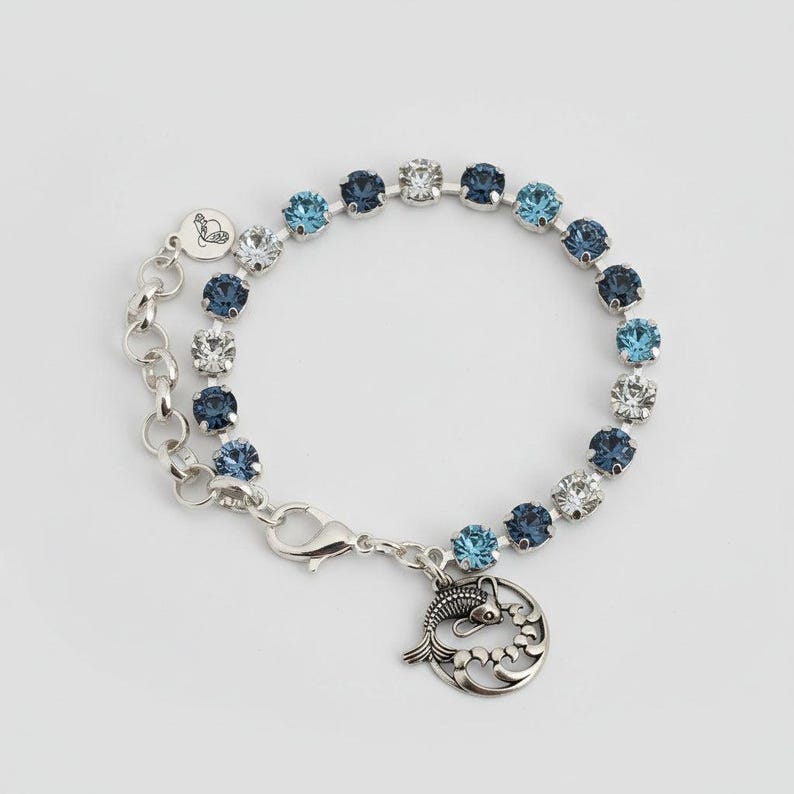 Koi Pendant Faceted Crystal Bracelet, Silver - - LadybugfeetDesigns -